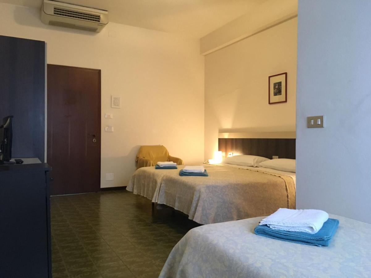 Hotel Centrale Este Exterior photo