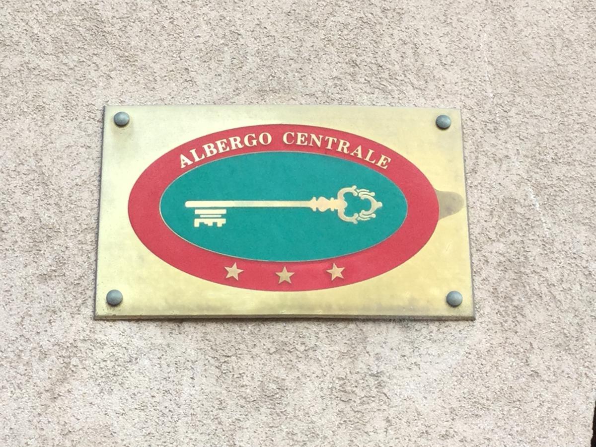 Hotel Centrale Este Exterior photo